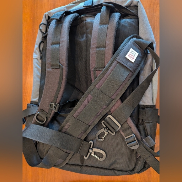 Topo Designs Global Travel Bag: 30L with 10L Pack Bag - Picture 7 of 13